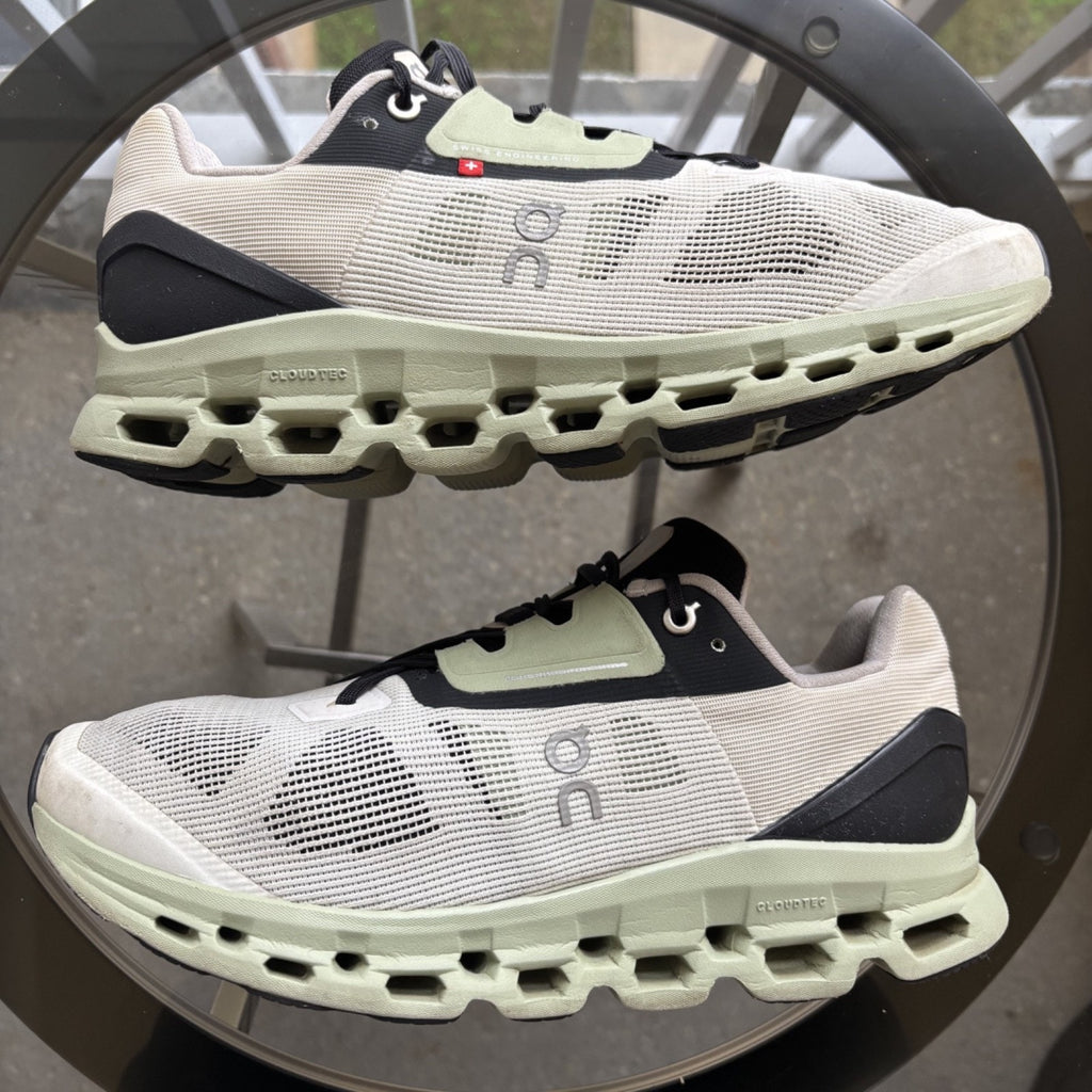 On Cloudstratus Shoes Women's 11 White Green Athletic Running Lifestyle Sneakers