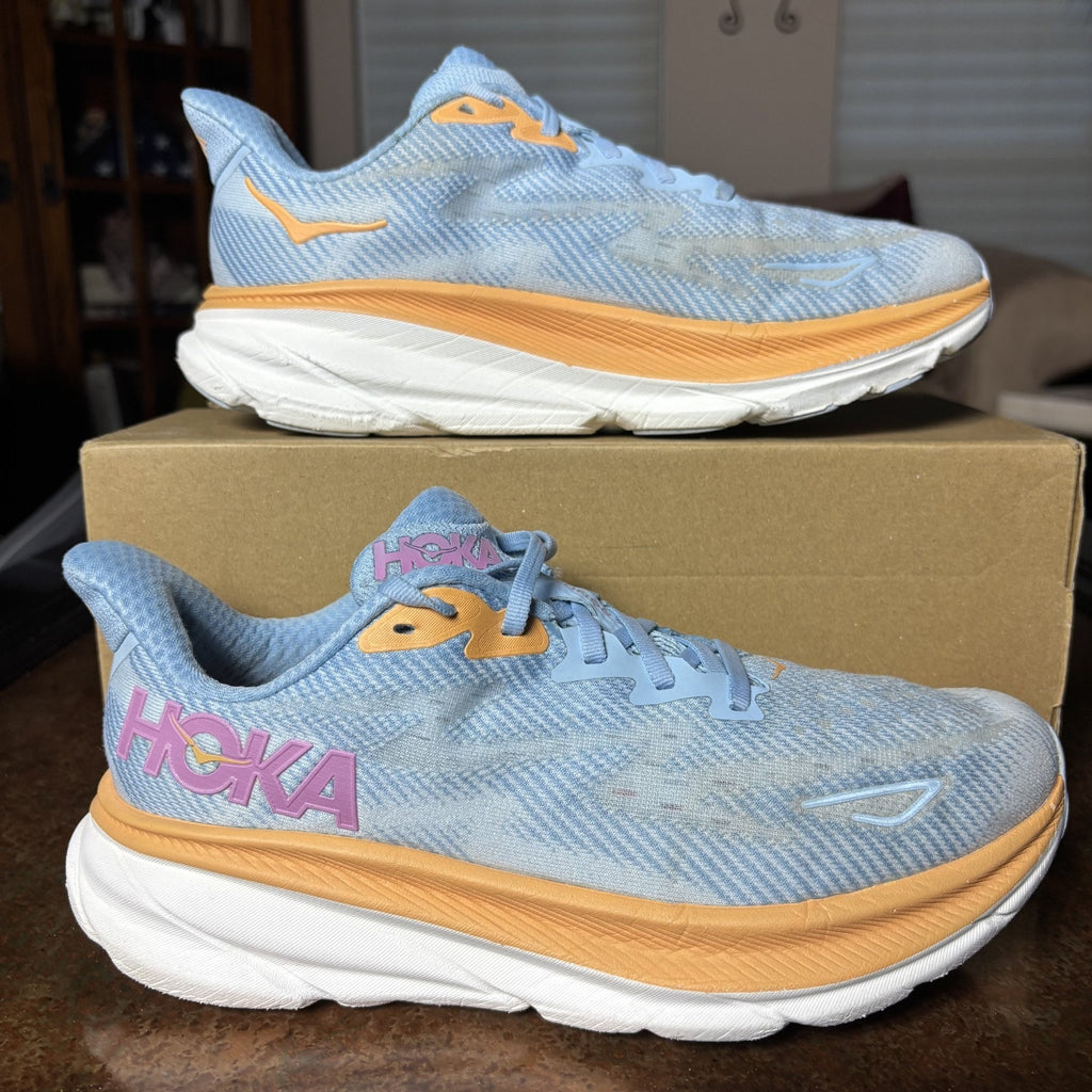 Hoka One One Clifton 9 Running Shoes Women's 8.5 D Wide Blue Athletic Sneakers