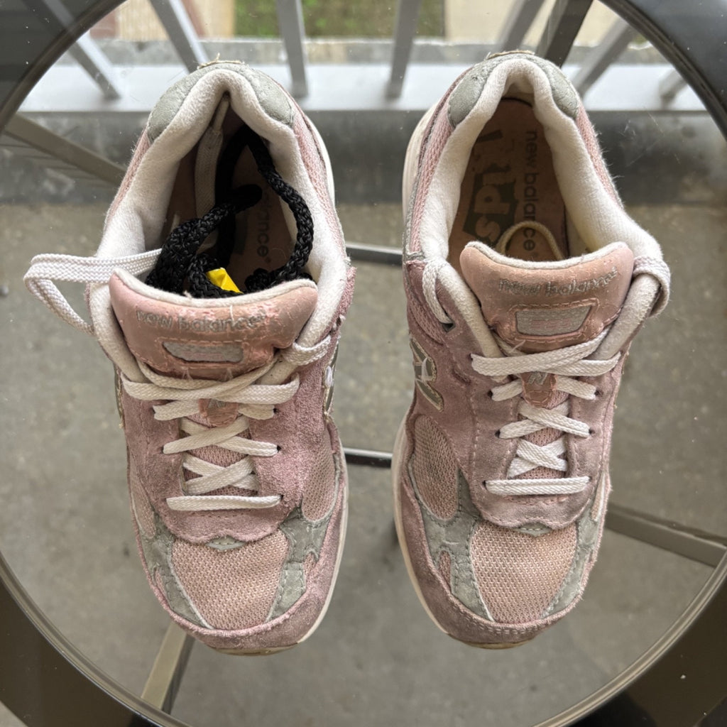New Balance 993 Shoes Kids Size 2.5 Pink Gray Suede Athletic KJ993PKP Sneakers