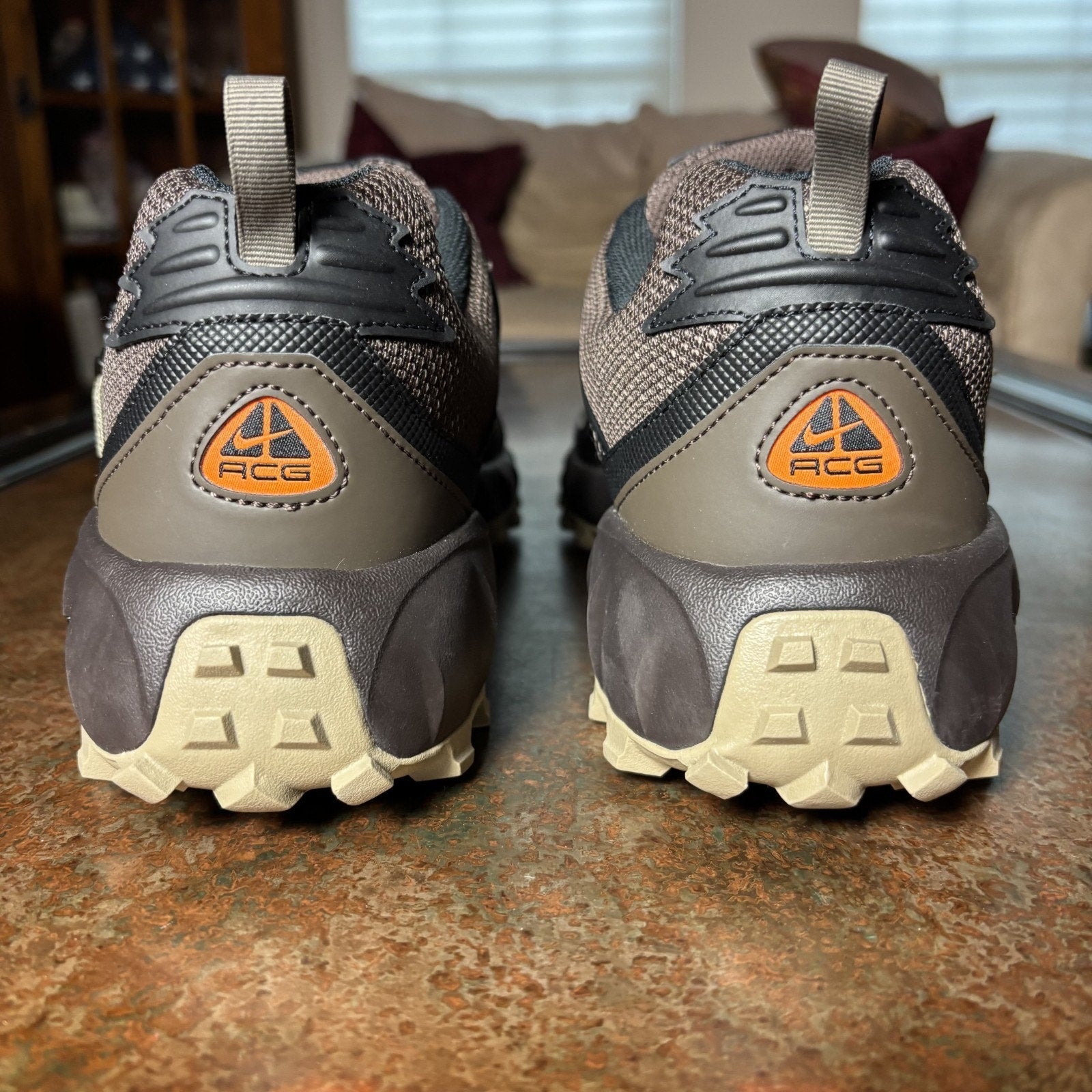 Nike ACG Phassad Shoes Mens Size 12 Brown Trail Running Hiking Outdoor Sneakers