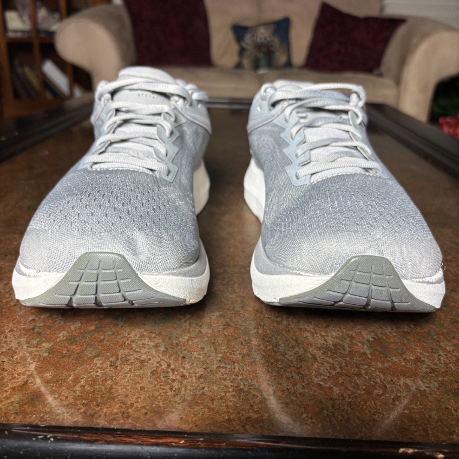 Topo Phantom 3 Shoes Men's Size 12 Grey Road Running Athletic Sneakers 5mm Drop
