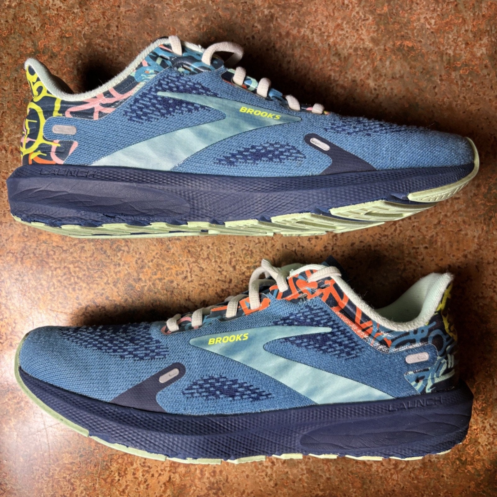 Brooks Launch 9 Womens Size 9.5 Blue Running Athletic Shoes Sneakers 1203731B414