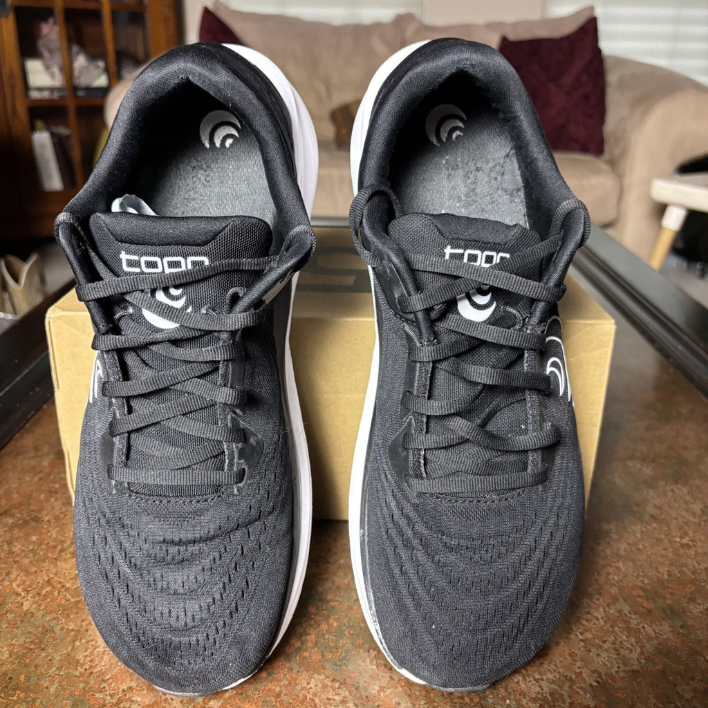 Topo Athletic Phantom 4 Shoes Mens Size 12.5 Black White Road Running Athletic