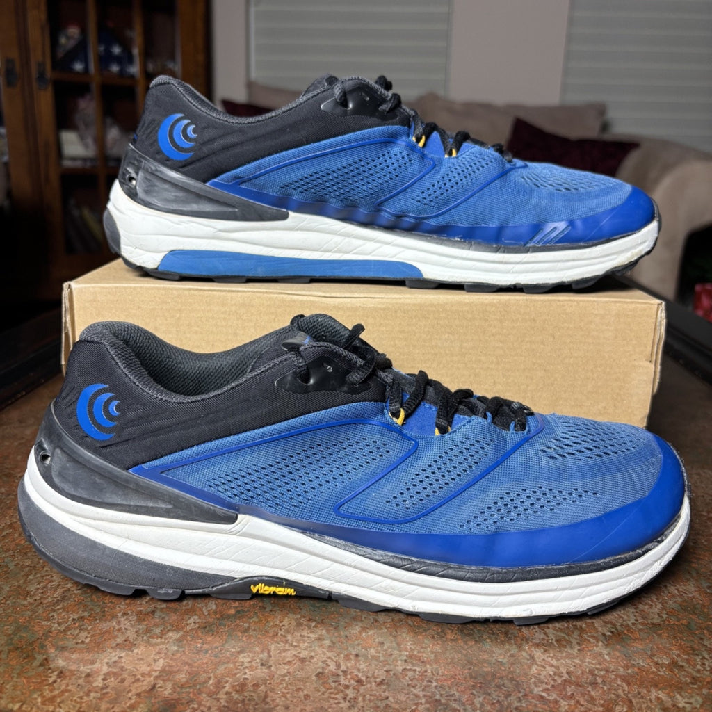 Topo Athletic Ultraventure 2 Shoes Mens 11.5 Blue Trail Hiking Outdoor Sneakers
