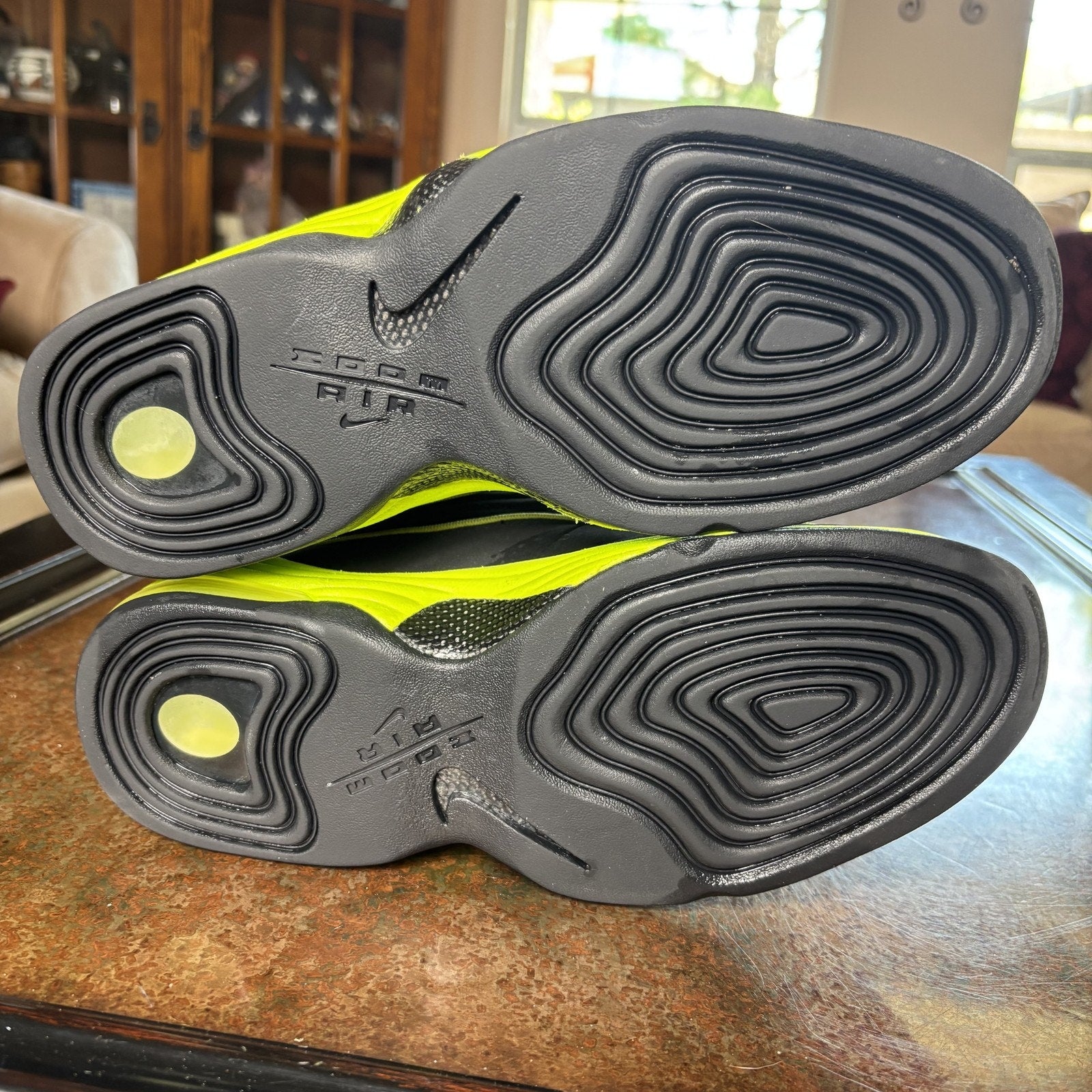 Nike Air Zoom Penny 2 LE Shoes Mens Sz 8 Black Volt Athletic Basketball Sneakers