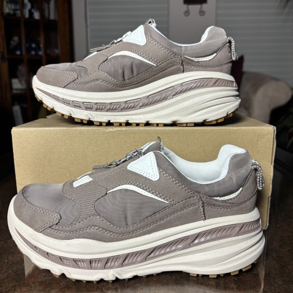 UGG CA805 Zip Shoes Womens Size 8 Brown Insulated Trail Running Athletic Sneaker