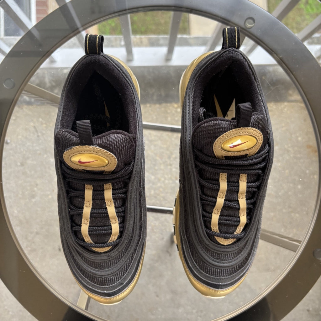 Nike Air Max 97 QS Shoes Women's Size 7.5 Black Gold Medal AT5458-002 Sneakers