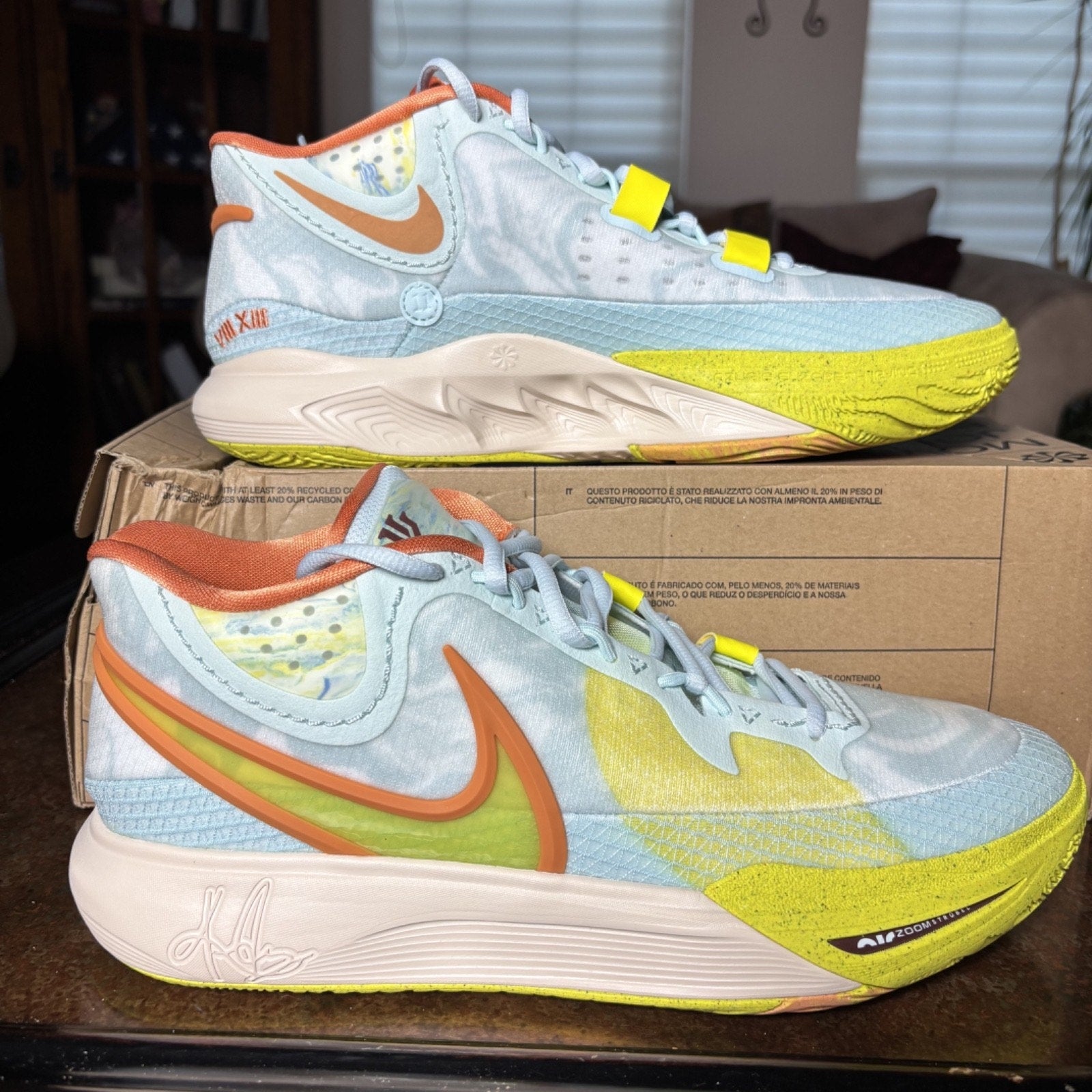 Nike Kyrie 8 Shoes Mens 11.5 Multicolor Basketball Athletic Sneakers DJ6017-400