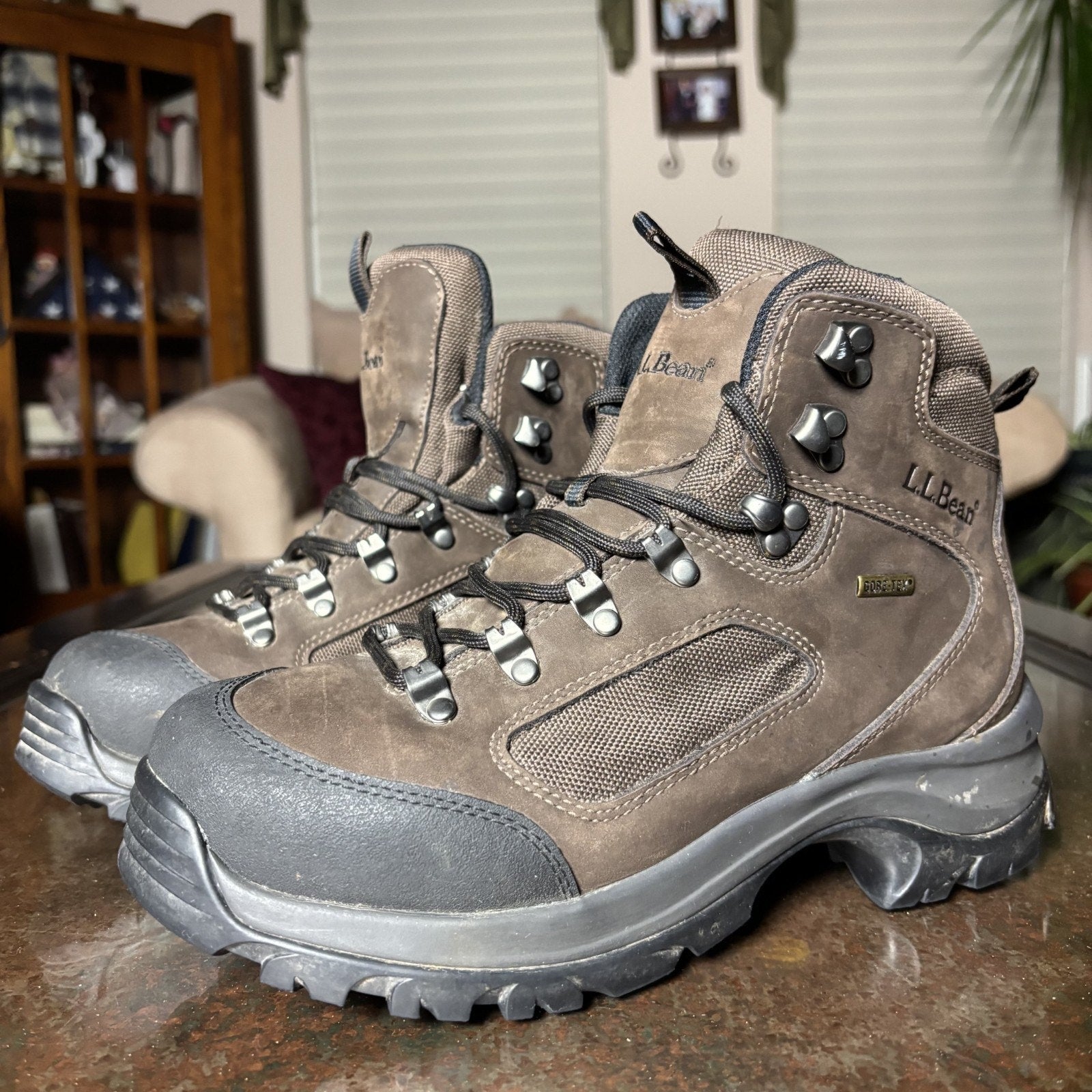 LL Bean GTX Mid Hiking Boots Women's 8.5 Wide Brown Black Leather Trail Outdoor