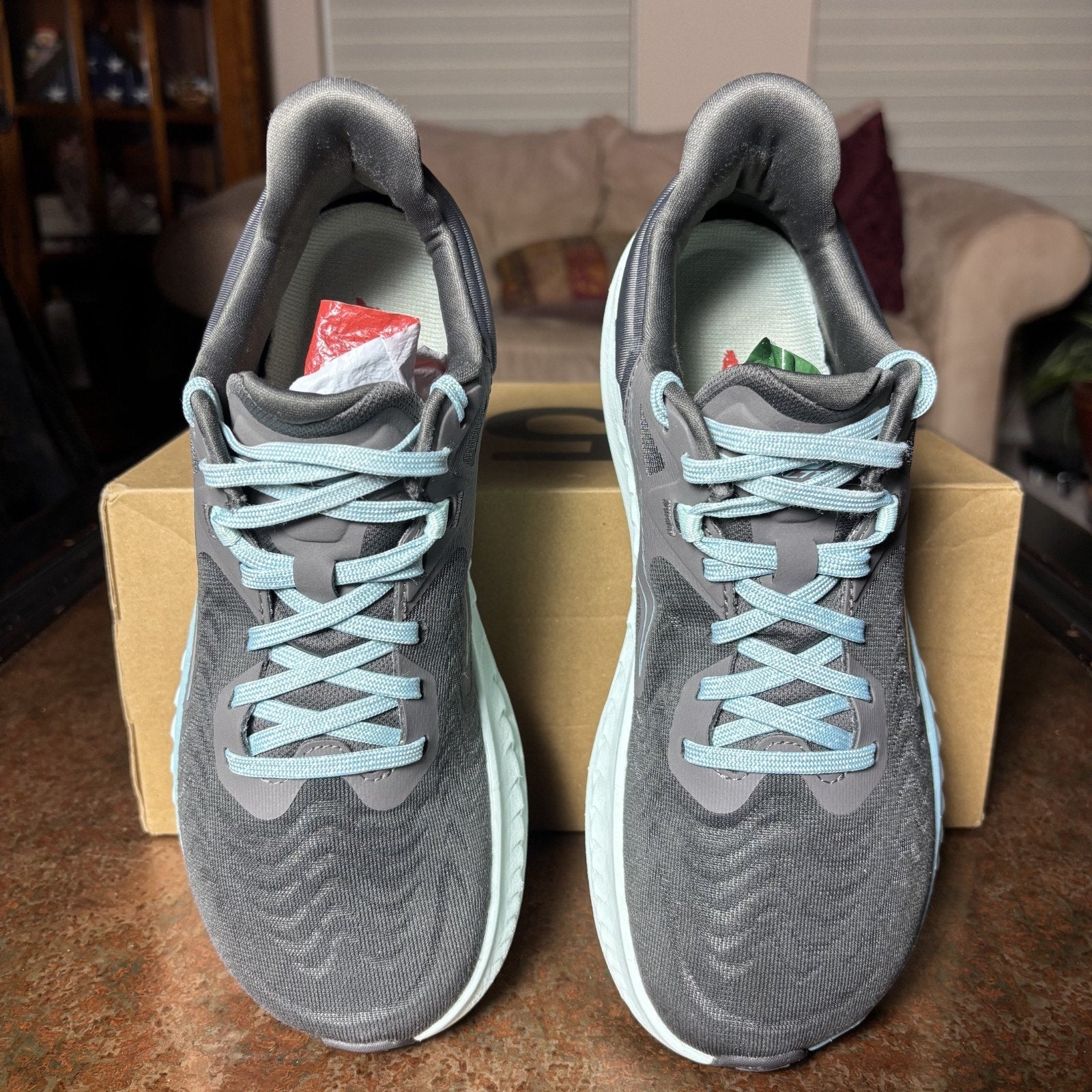 Altra Torin 7 Women's Size 8 Grey Teal Road Running Athletic Gym Shoes Sneakers