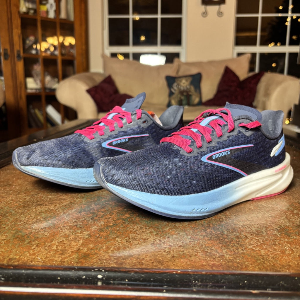 Brooks Hyperion Road Running Shoes Women's Size 7.5 Blue Pink Athletic Sneakers