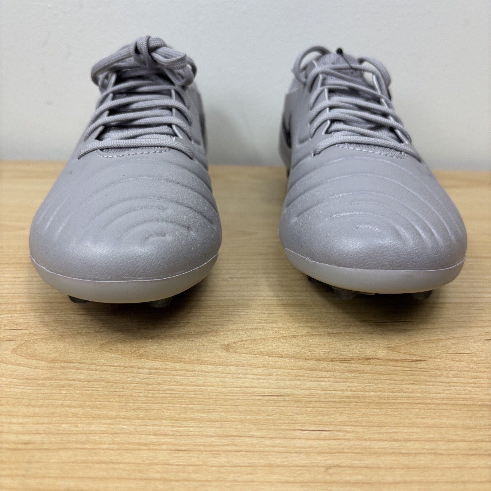 Nike Tiempo Legend 10 Elite AG-Pro Soccer Cleats Women's Size 8 Grey Black NEW