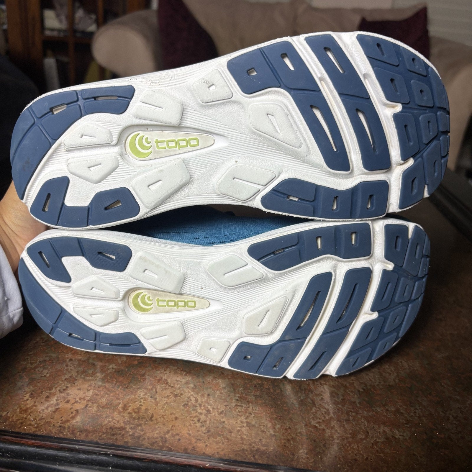Topo Athletic Magnifly 5 Shoes Mens Size 9 Blue Road Running Zero Drop Sneakers