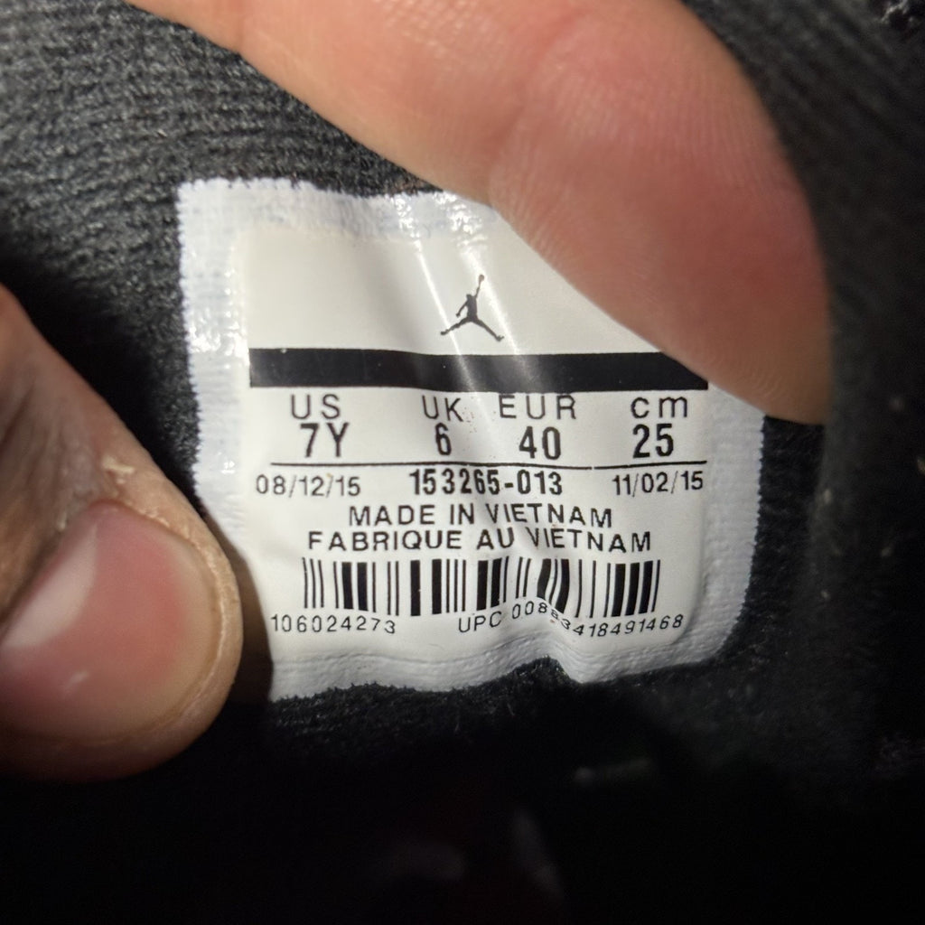 Nike Air Jordan 12 Retro The Master Boys 7Y Black White Casual Lifestyle Sneaker