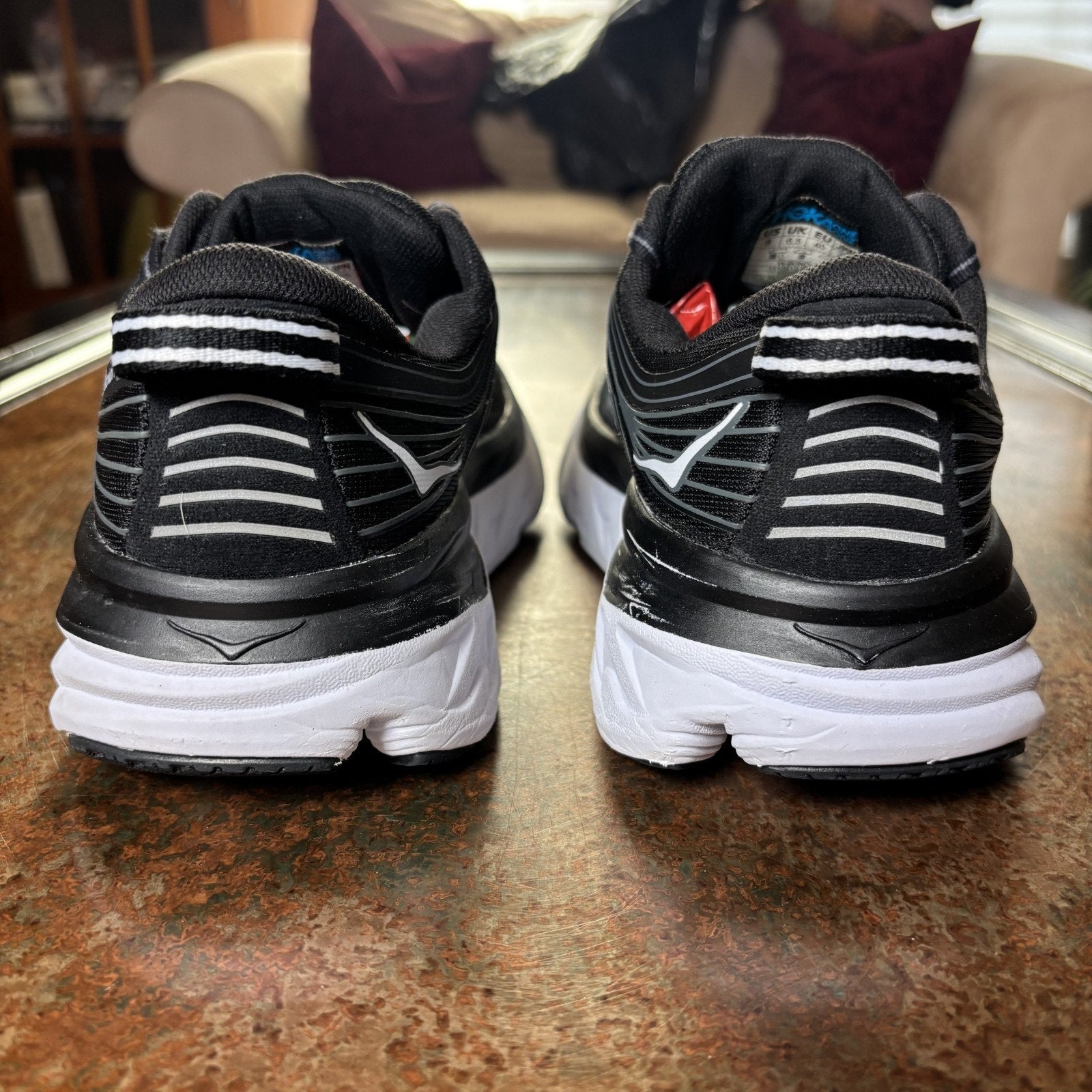 Hoka One One Bondi 7 Shoes Women's Size 8 Black White Running Athletic Sneakers