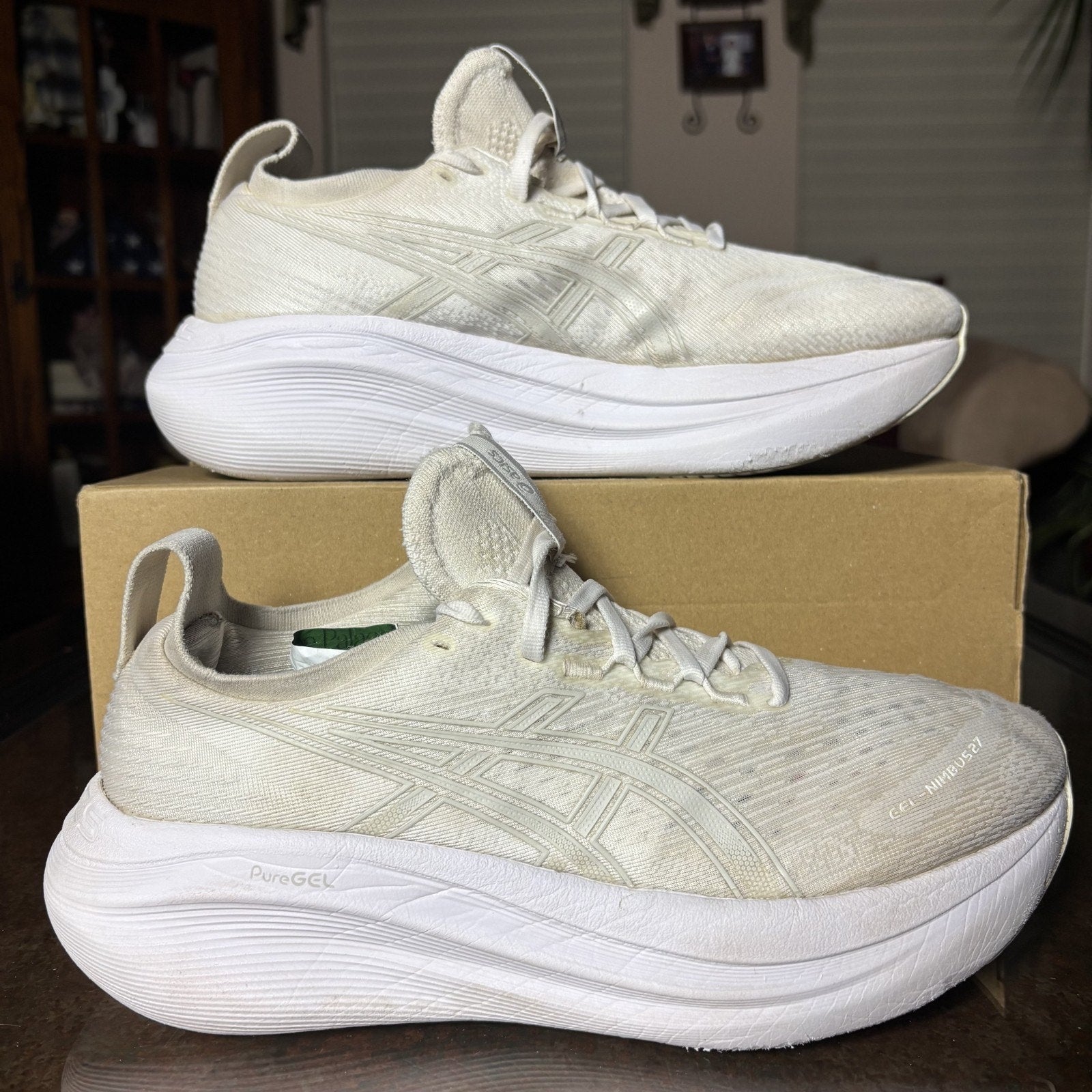 ASICS Gel-Nimbus 27 Shoes Womens 10 White Road Running Athletic Comfort Sneakers