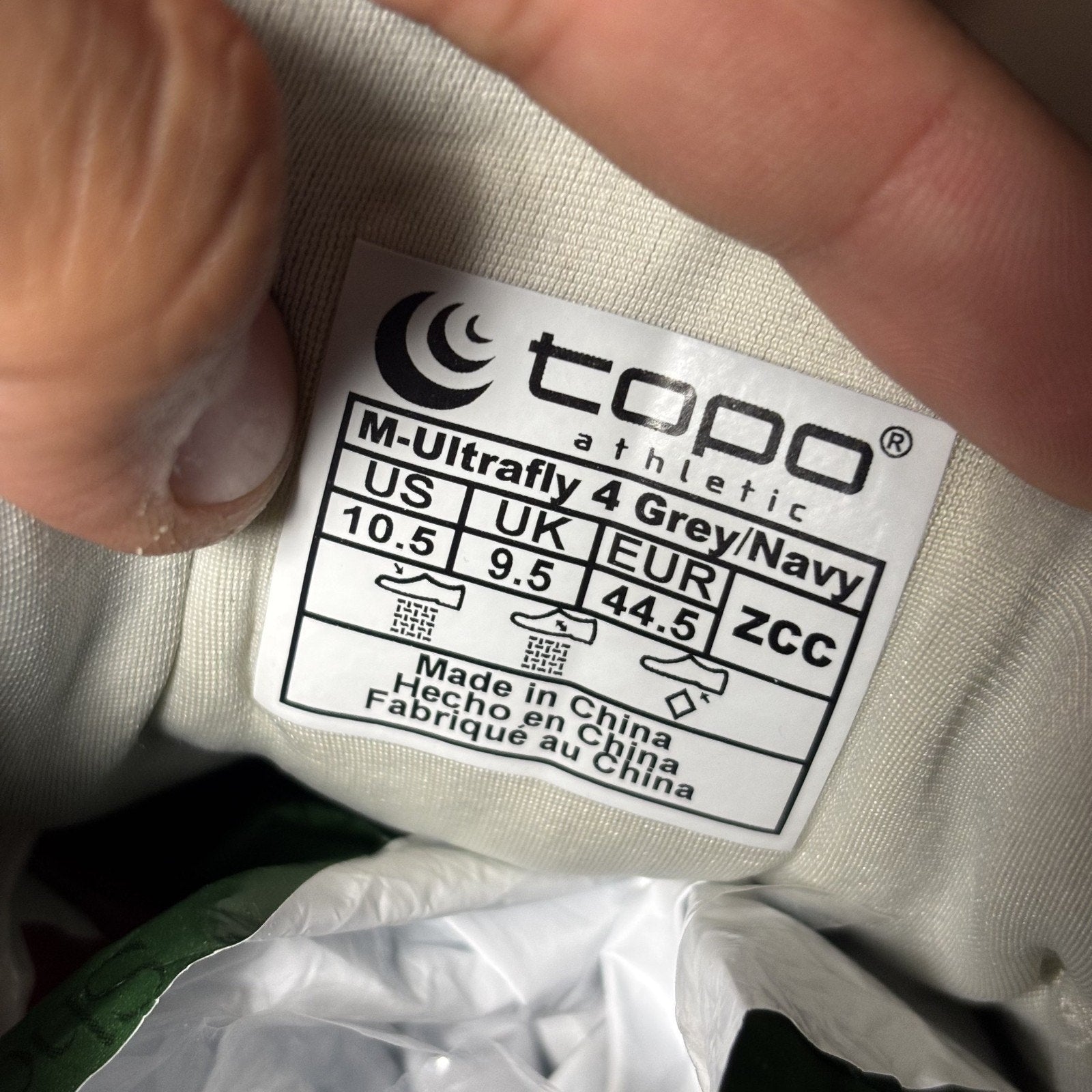 Topo Athletic Ultrafly 4 Shoes Mens Size 10.5 Grey Road Running 5MM Drop Sneaker