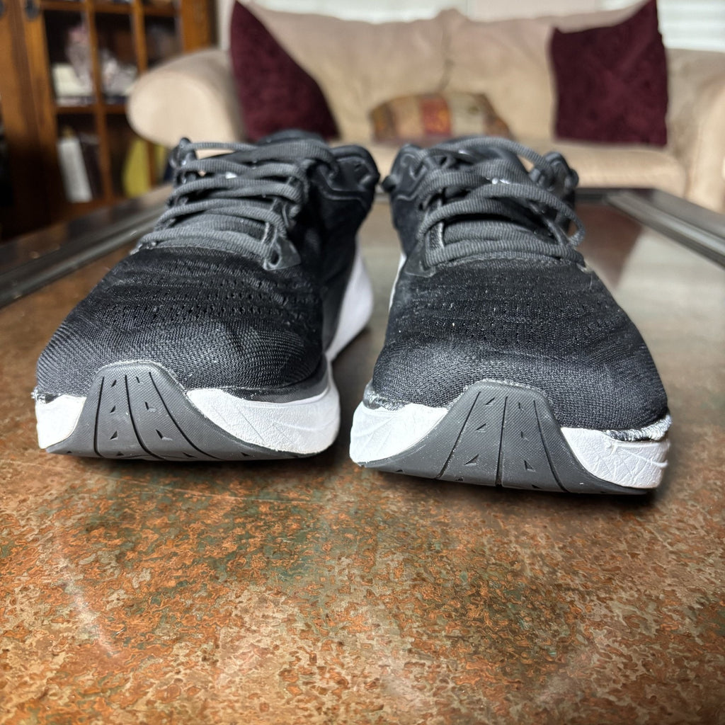 Topo Athletic Phantom 4 Shoes Mens Size 12.5 Black White Road Running Athletic