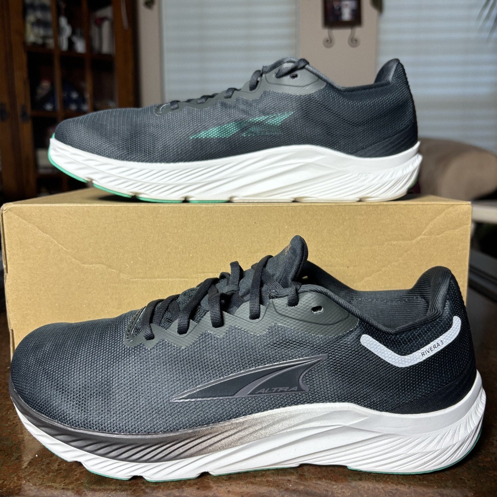 Altra Rivera 3 Shoes Mens Size 8.5 Black Teal Road Running Athletic Gym Sneakers