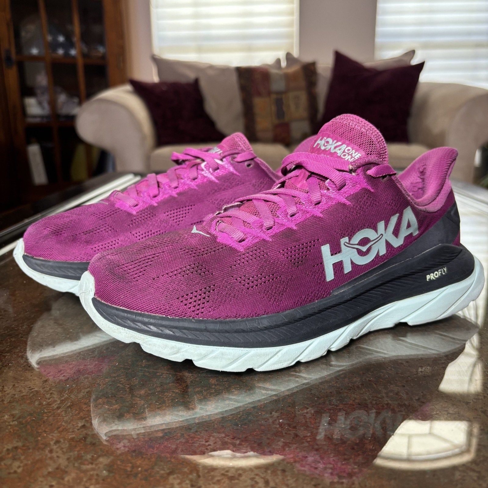 Hoka One One Mach 4 Shoes Womens Size 8 Purple Road Running Athletic Gym Sneaker