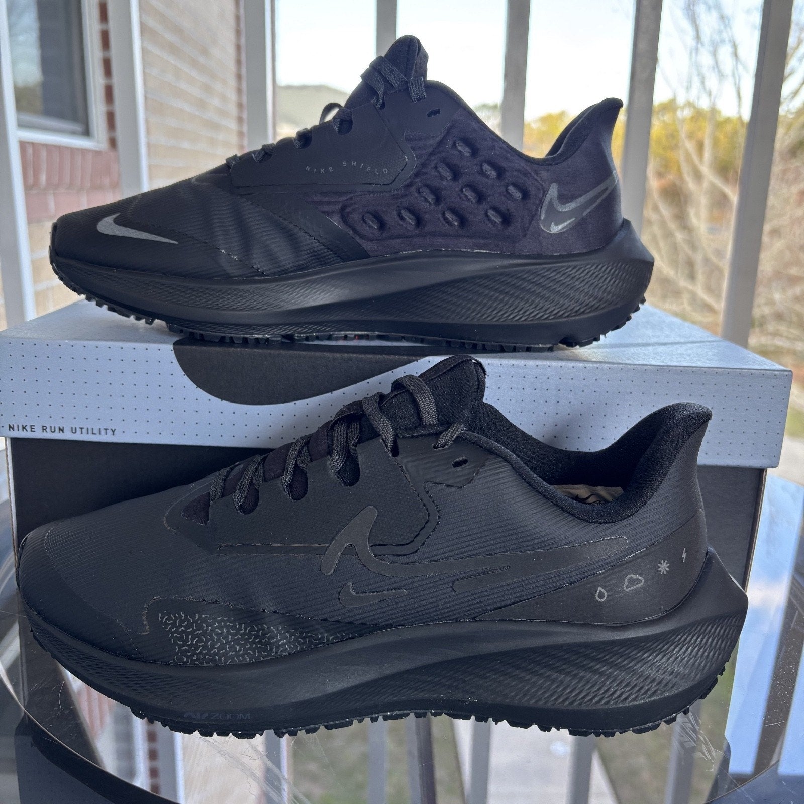 Nike Air Zoom Pegasus 39 Shield Black Athletic Running Shoe Sneaker Womens Sizes