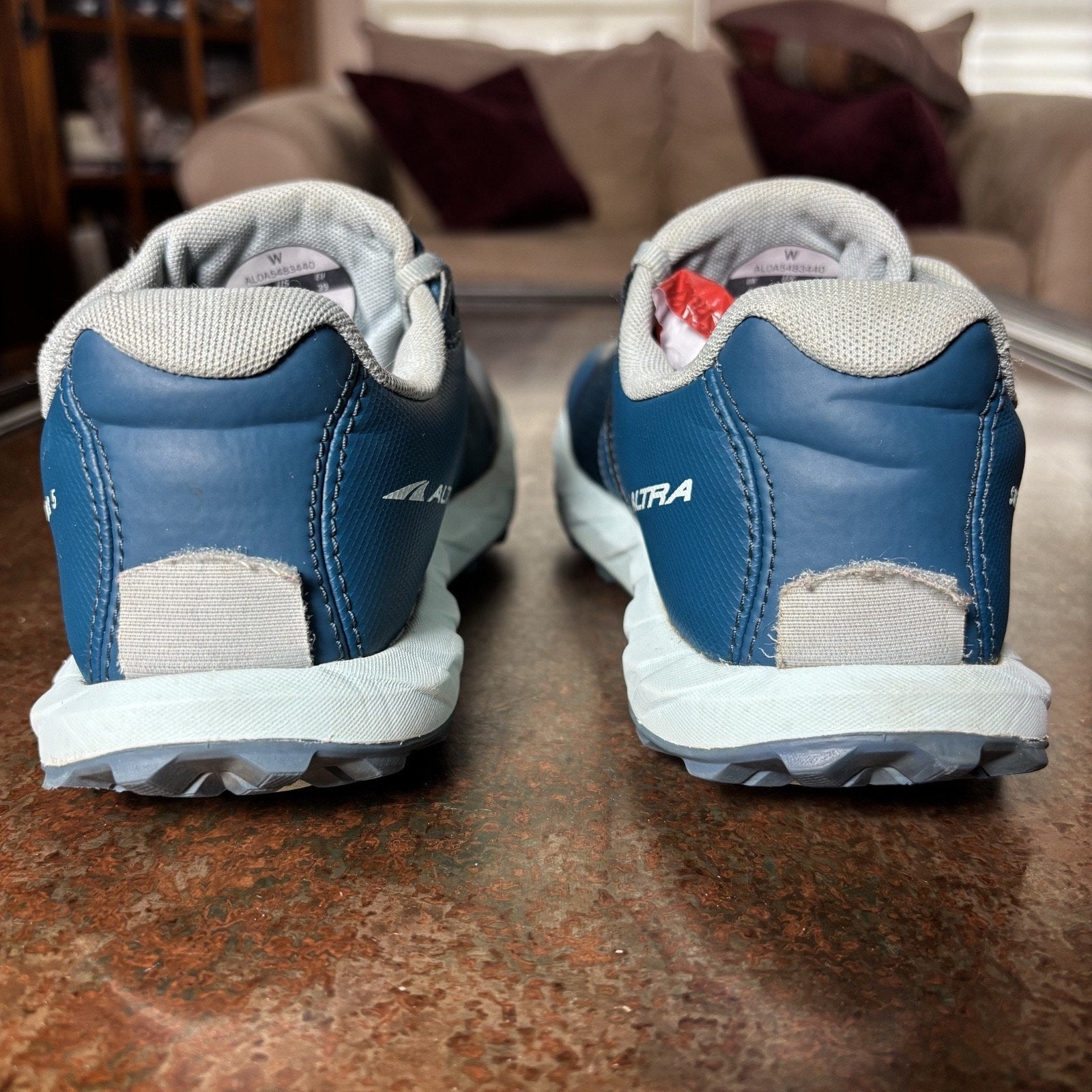 Altra Superior 5 Shoes Women's Size 8 Blue Trail Running Zero Drop Foot Shaped