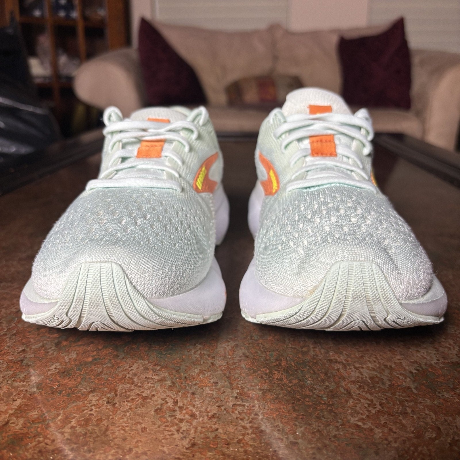 Brooks Ghost 16 Shoes Women's Size 9.5 Mint Green Road Running Athletic Sneakers