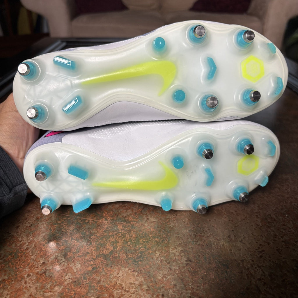 Nike Tiempo Legend 9 Elite SG-PRO AC Soccer Cleats Women's Size 5.5 White Blue