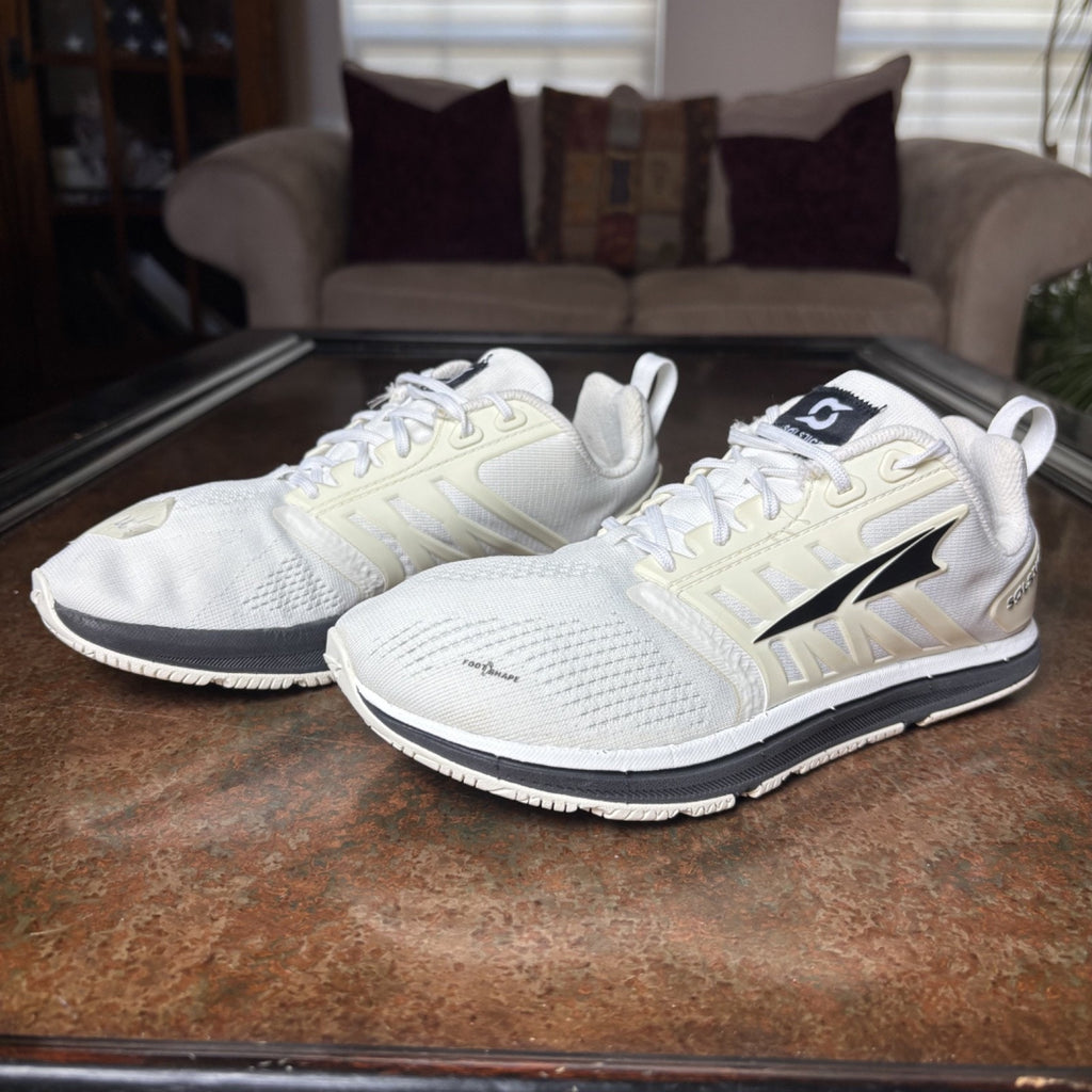 Altra Solstice XT Shoes Men's Size 6 White Black Cross Training Running Sneakers