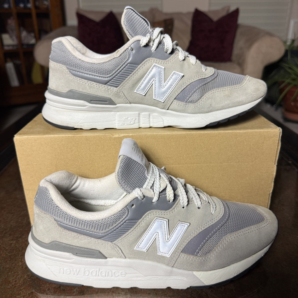 New Balance 997H Shoes Men's Size 8 Gray Suede Walking Running Athletic Sneakers