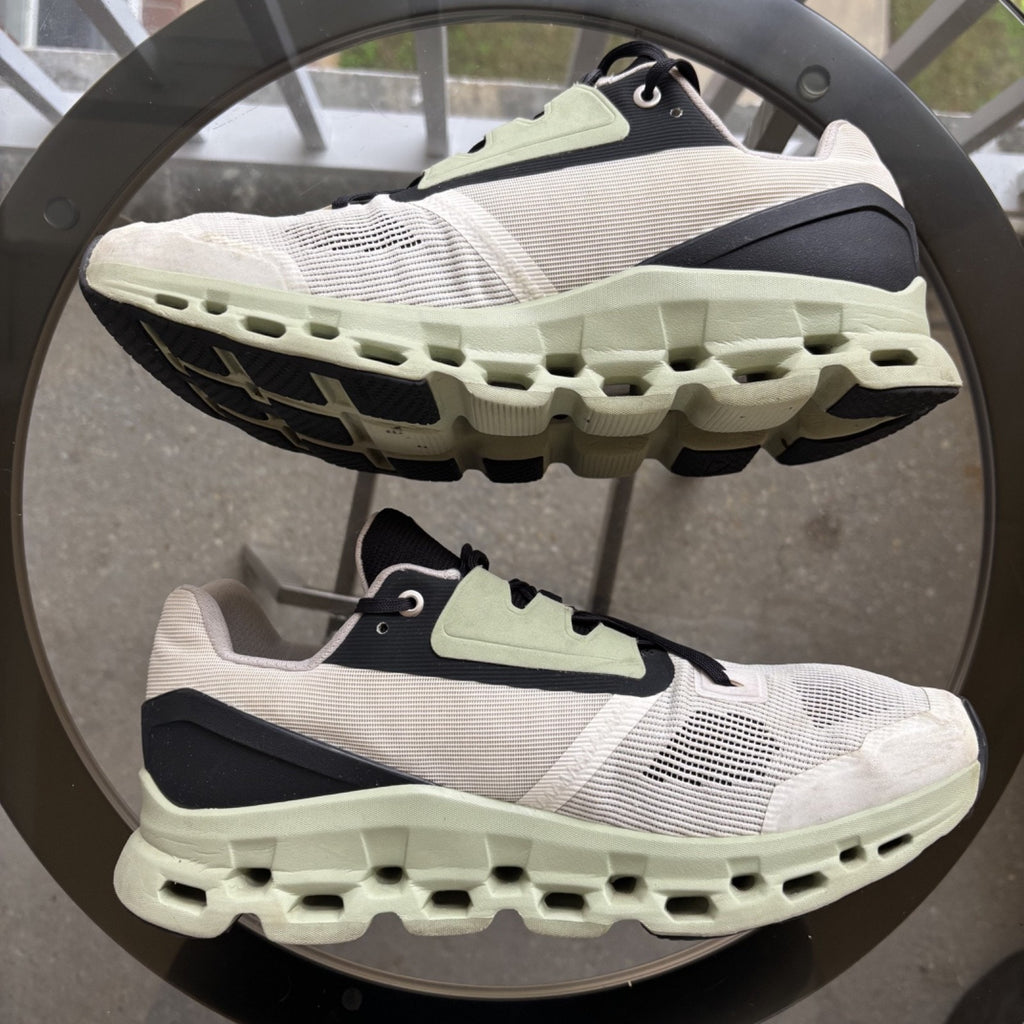 On Cloudstratus Shoes Women's 11 White Green Athletic Running Lifestyle Sneakers
