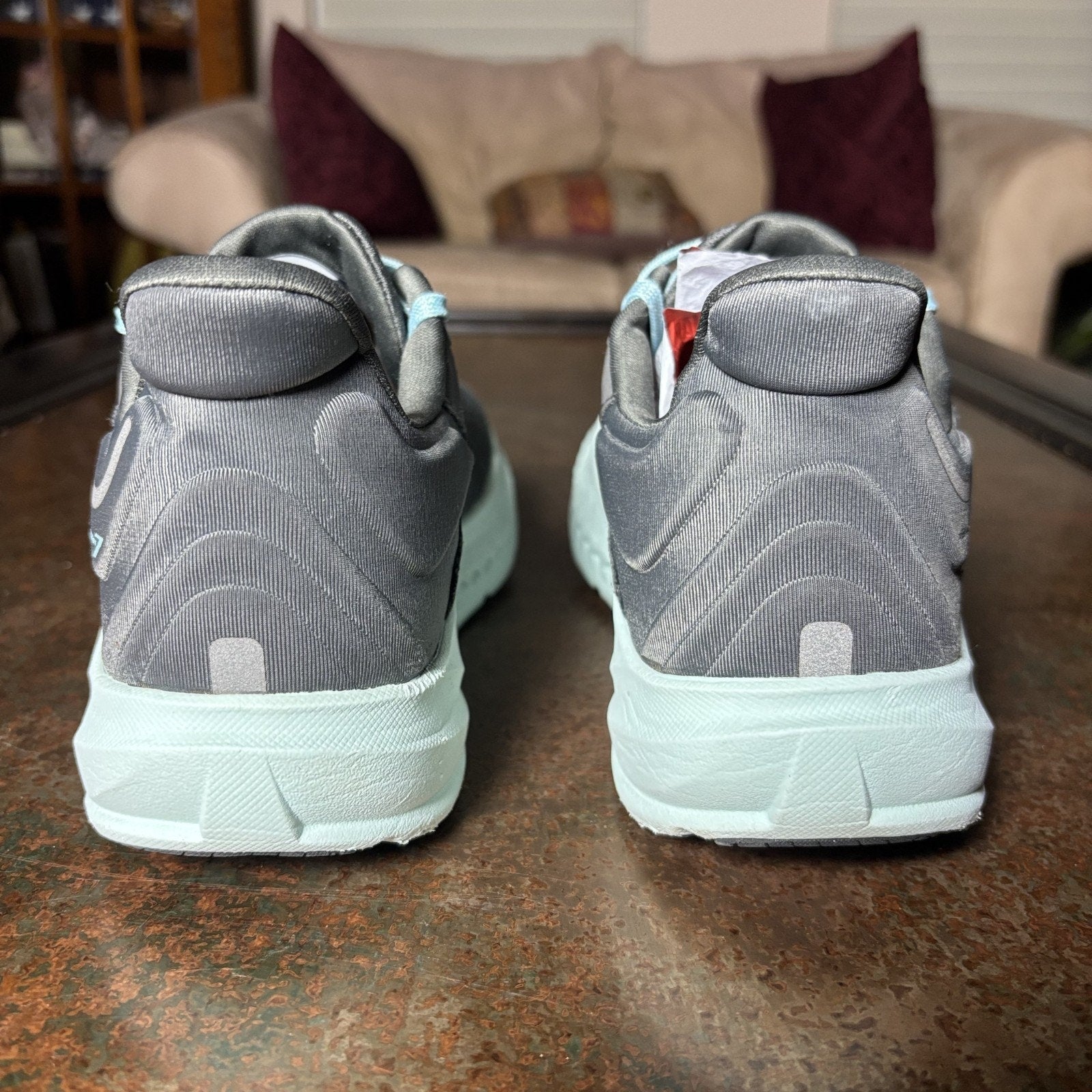 Altra Torin 7 Women's Size 8 Grey Teal Road Running Athletic Gym Shoes Sneakers