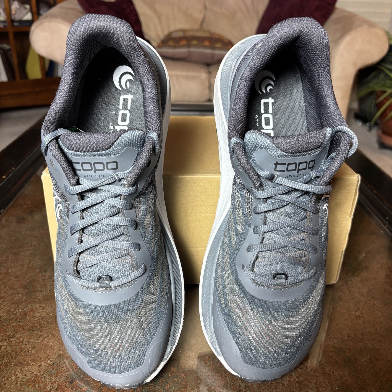 Topo Athletic Ultraventure 4 Shoes Men's 10.5 Gray Black Trail Running Sneakers