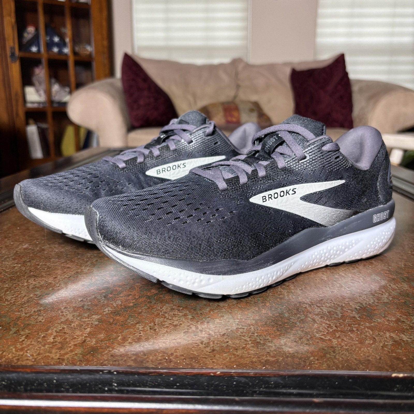 Brooks Ghost 16 Shoes Women's 11.5 Grey White Running Athletic Comfort Sneakers