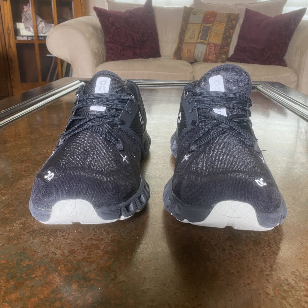 On Cloud X 3 Shoes Women's Size 9.5 Black Athletic Running Walking Gym Sneakers