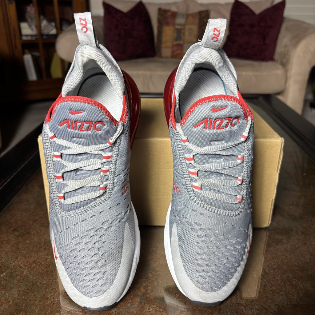 Nike Air Max 270 Shoes Mens 8.5 Grey Red Athletic Lifestyle Gym Running Sneakers