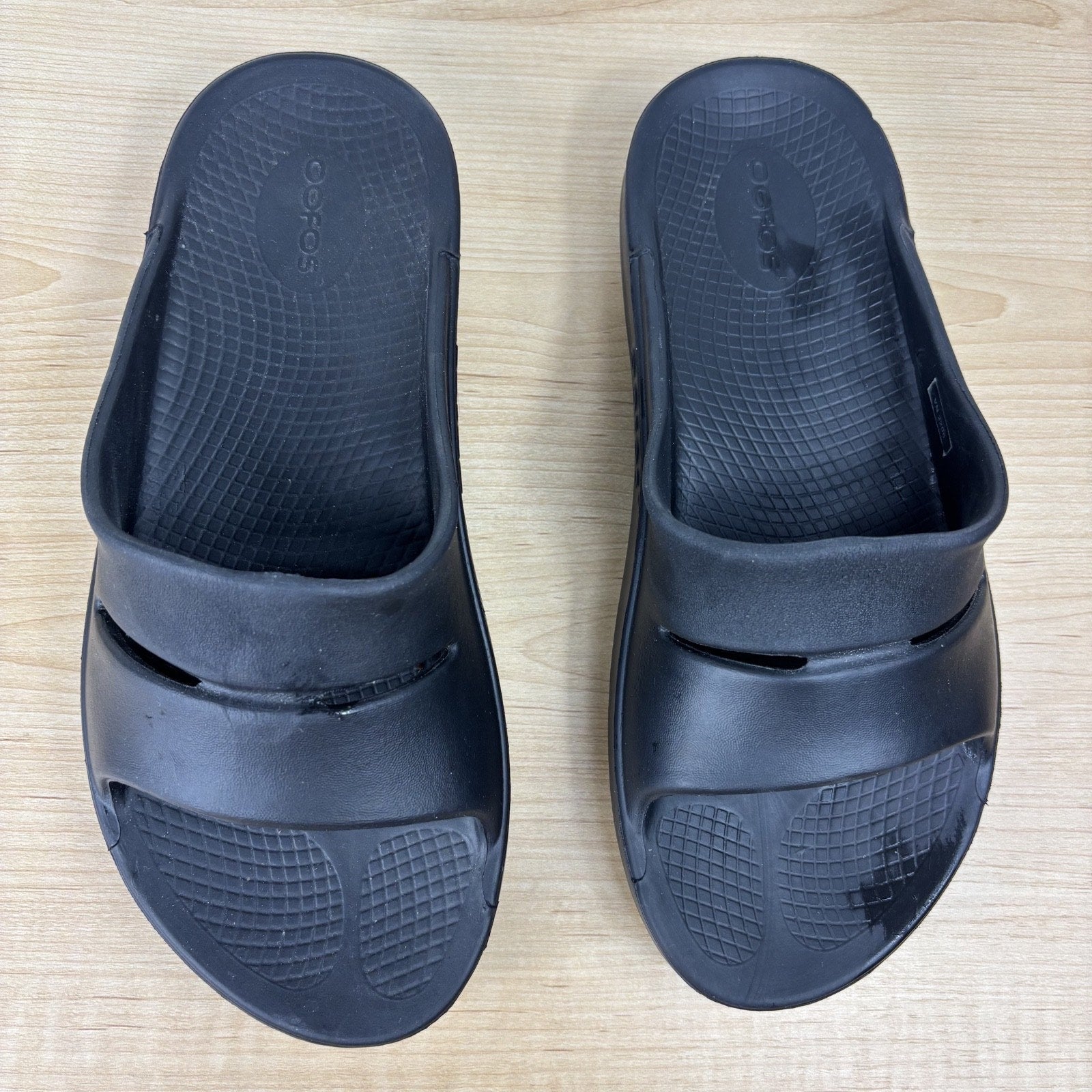 OOFOS OOahh Recovery Slides Women's Size 9 Black Comfort Athletic Sport Slippers