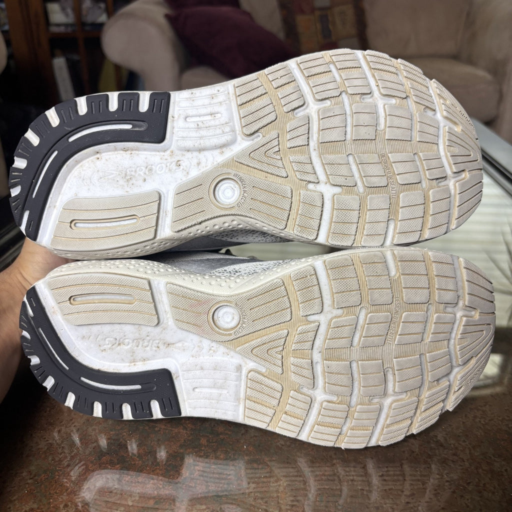 Brooks Ghost 16 Womens Size 10 Gray Road Running Athletic Walking Shoes Sneakers