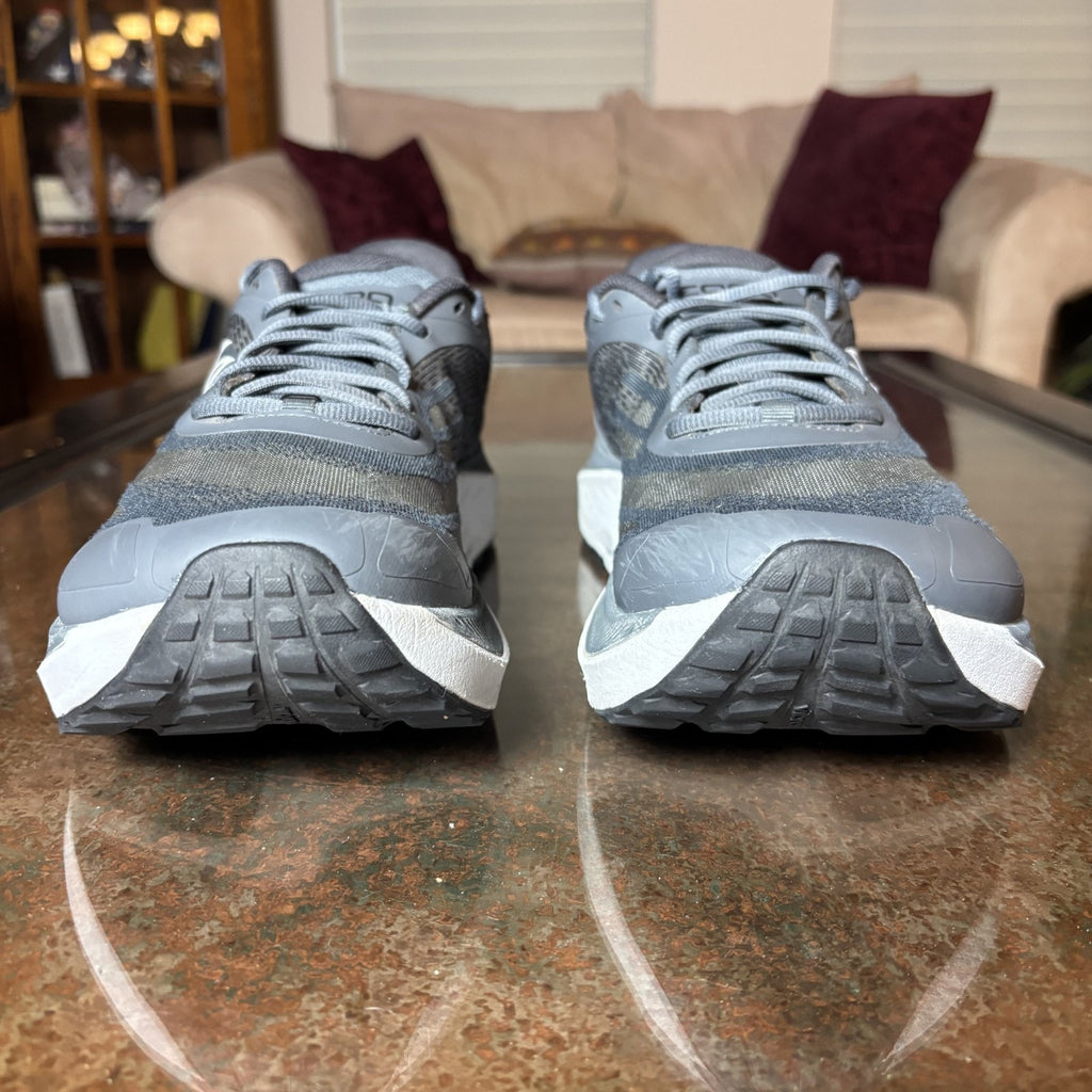 Topo Athletic Ultraventure 4 Shoes Men's 10.5 Gray Black Trail Running Sneakers