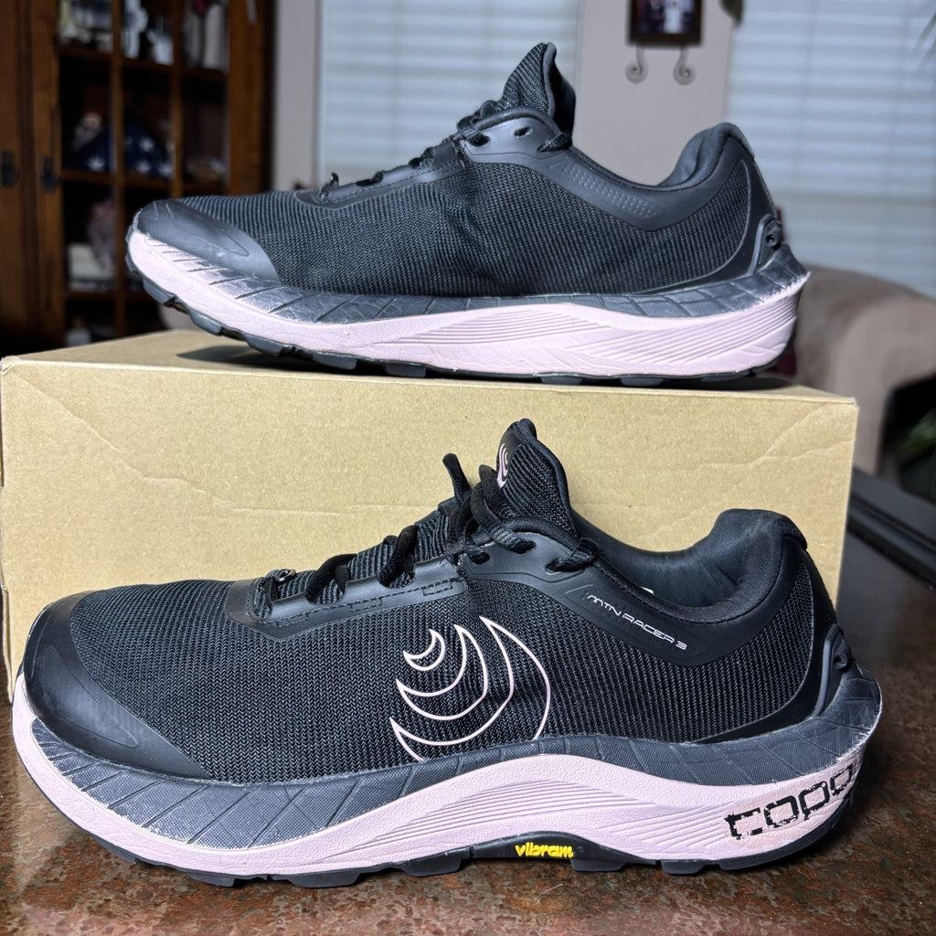 Topo Athletic MTN Racer 3 Women's Size 9 Black Pink Trail Running Shoes Sneakers