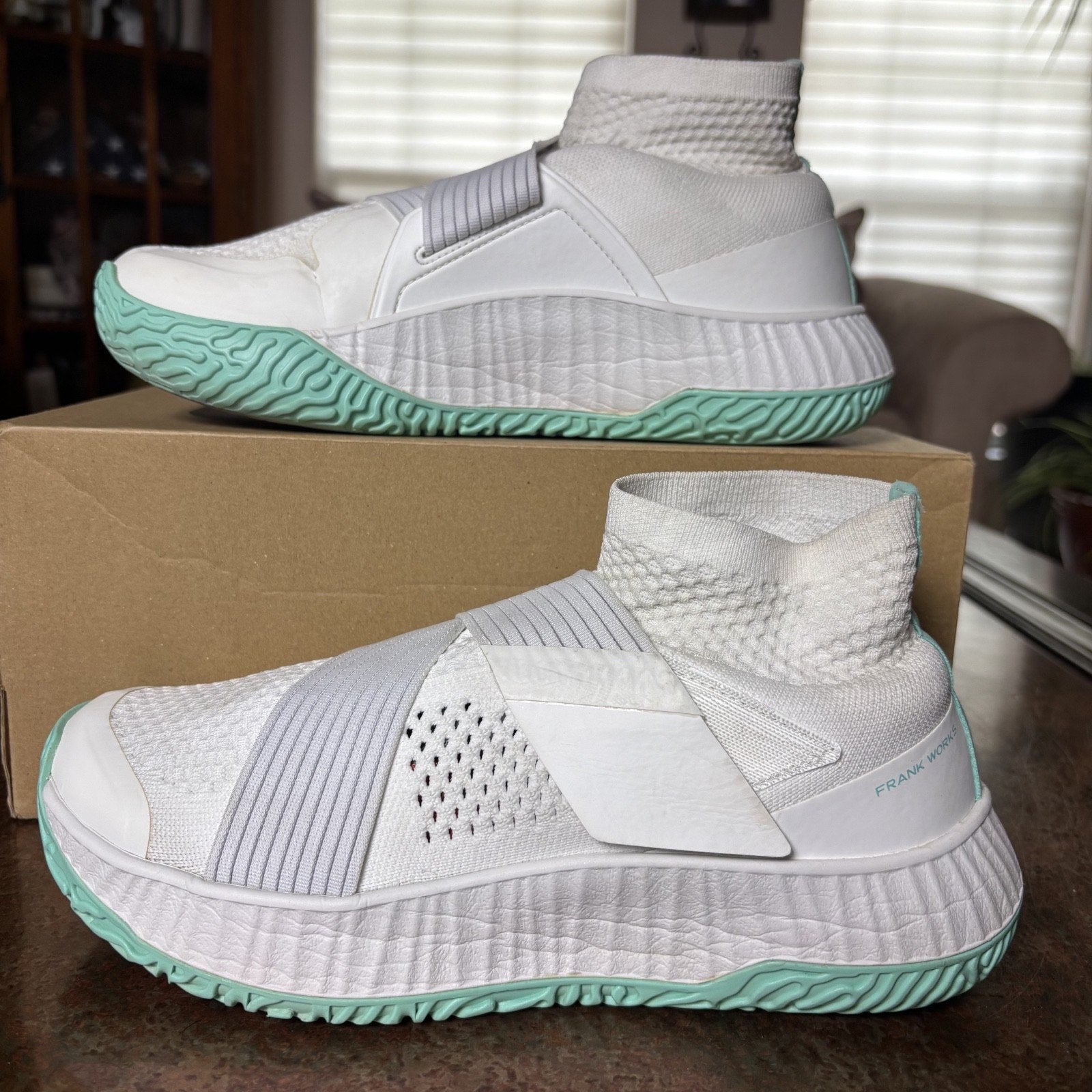 Frank Works The One Shoes Womens Size 8.5 White Tennis Pickleball Court Athletic