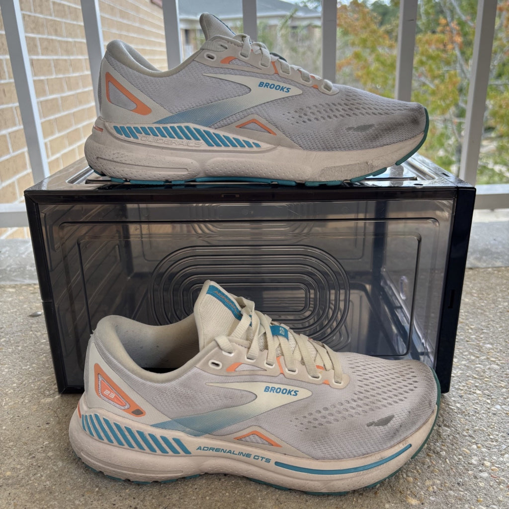 Brooks Womens Adrenaline GTS 23 Shoes Womens 8 White Running Athletic Sneakers