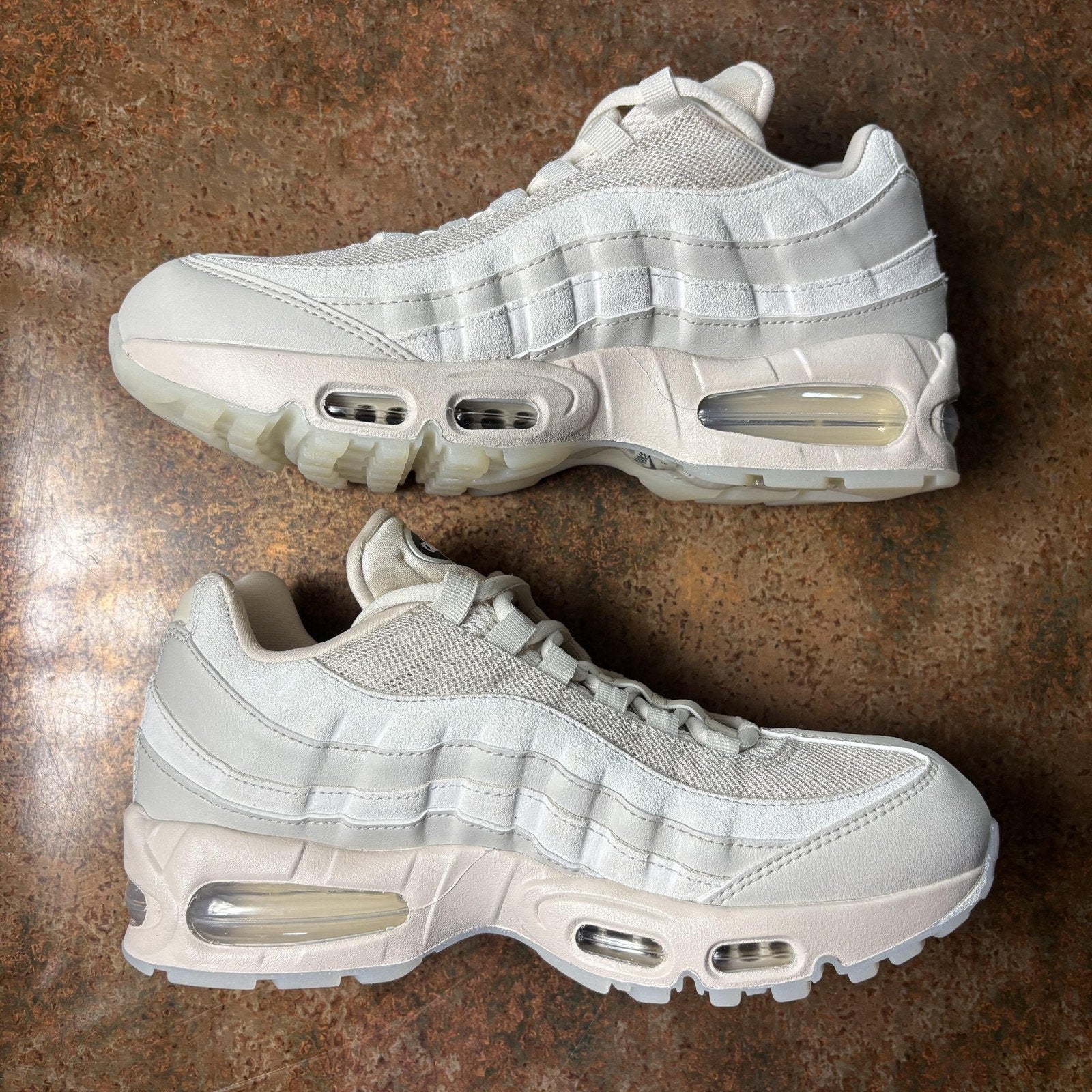 Nike Air Max 95 Shoes Women's 9 White Beige Athletic Running Lifestyle Sneakers
