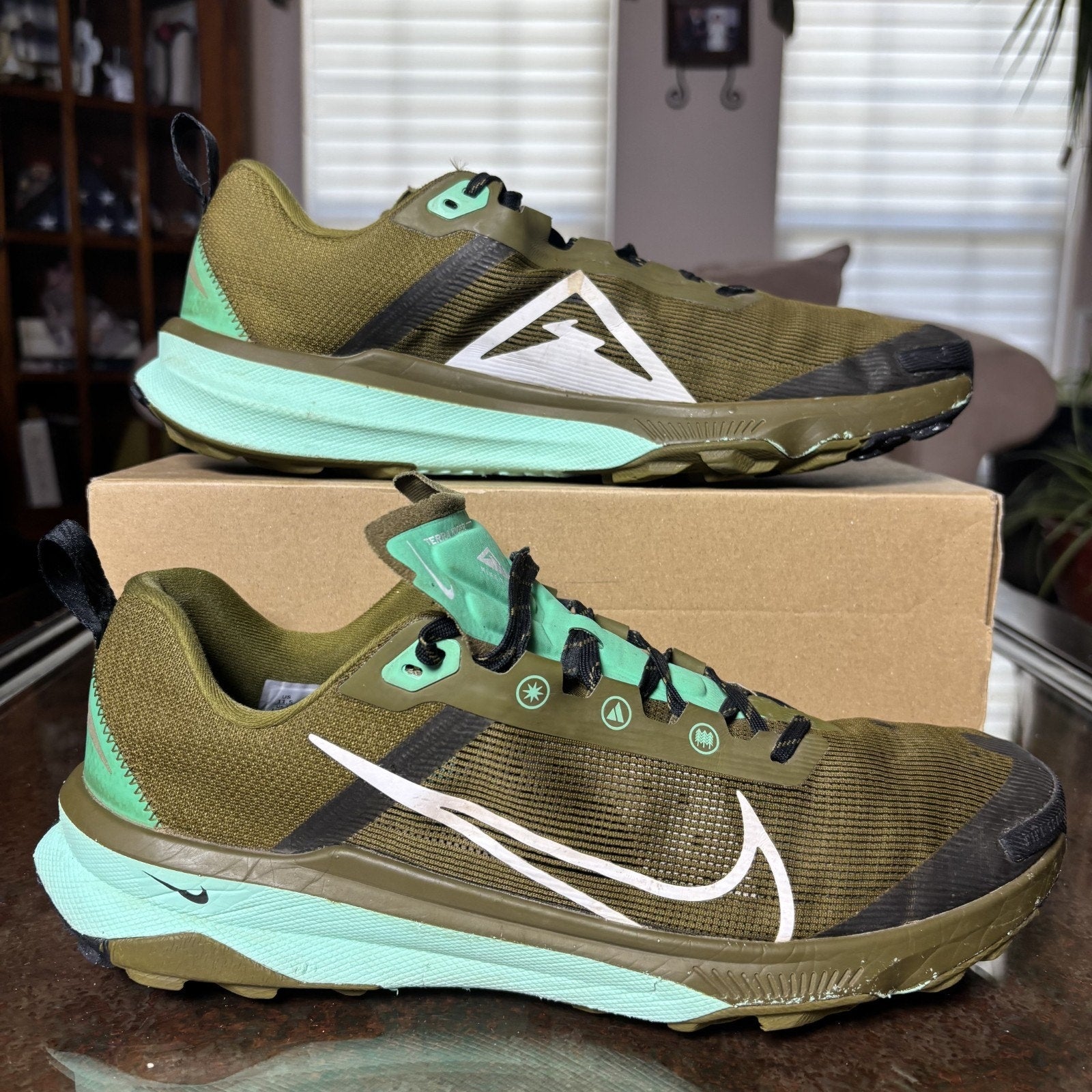 Nike React Terra Kiger 9 Trail Running Shoes Mens Size 11.5 Green Trail Sneaker