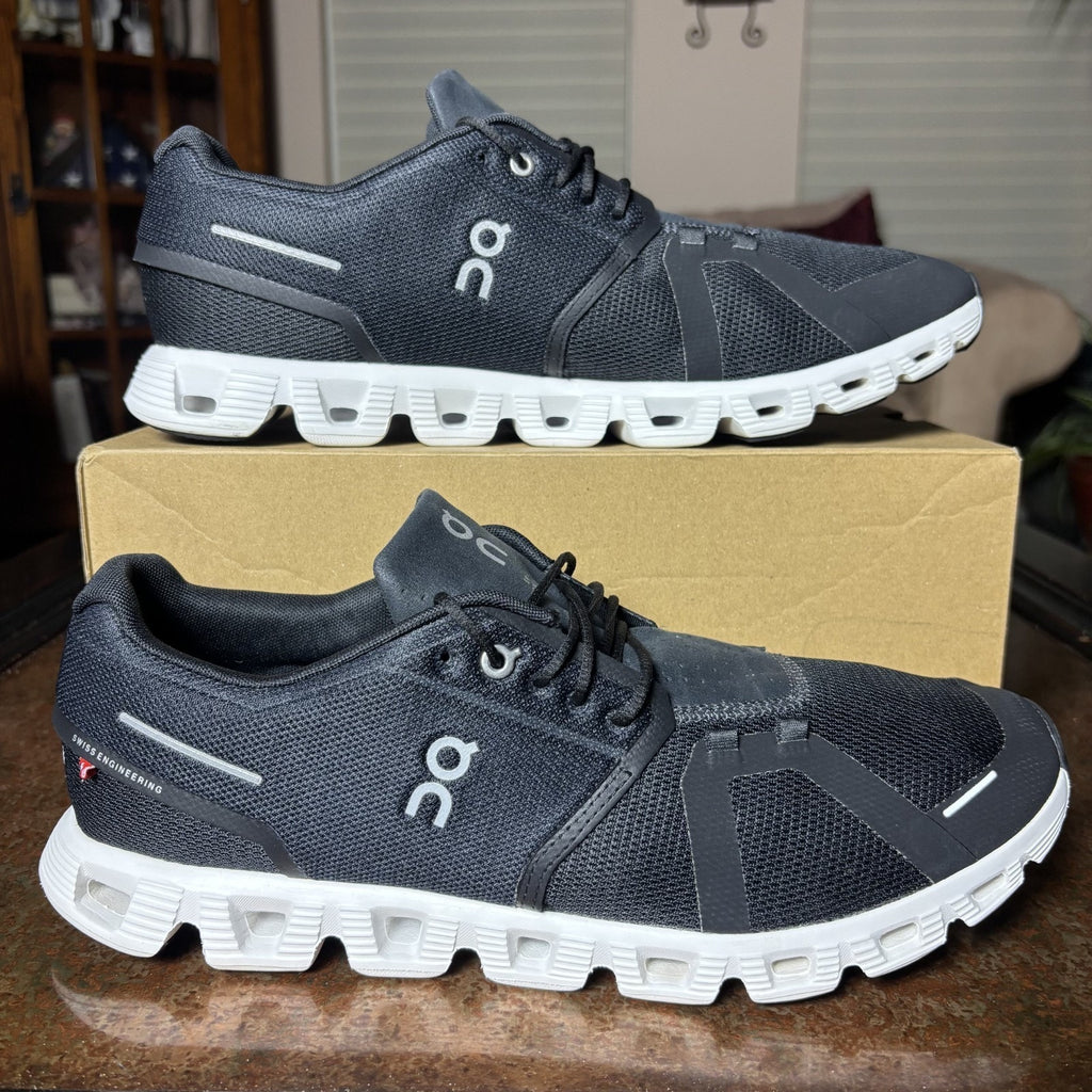 On Cloud 5 Running Shoes Men's 12.5 Black White Road Running Athletic Sneakers