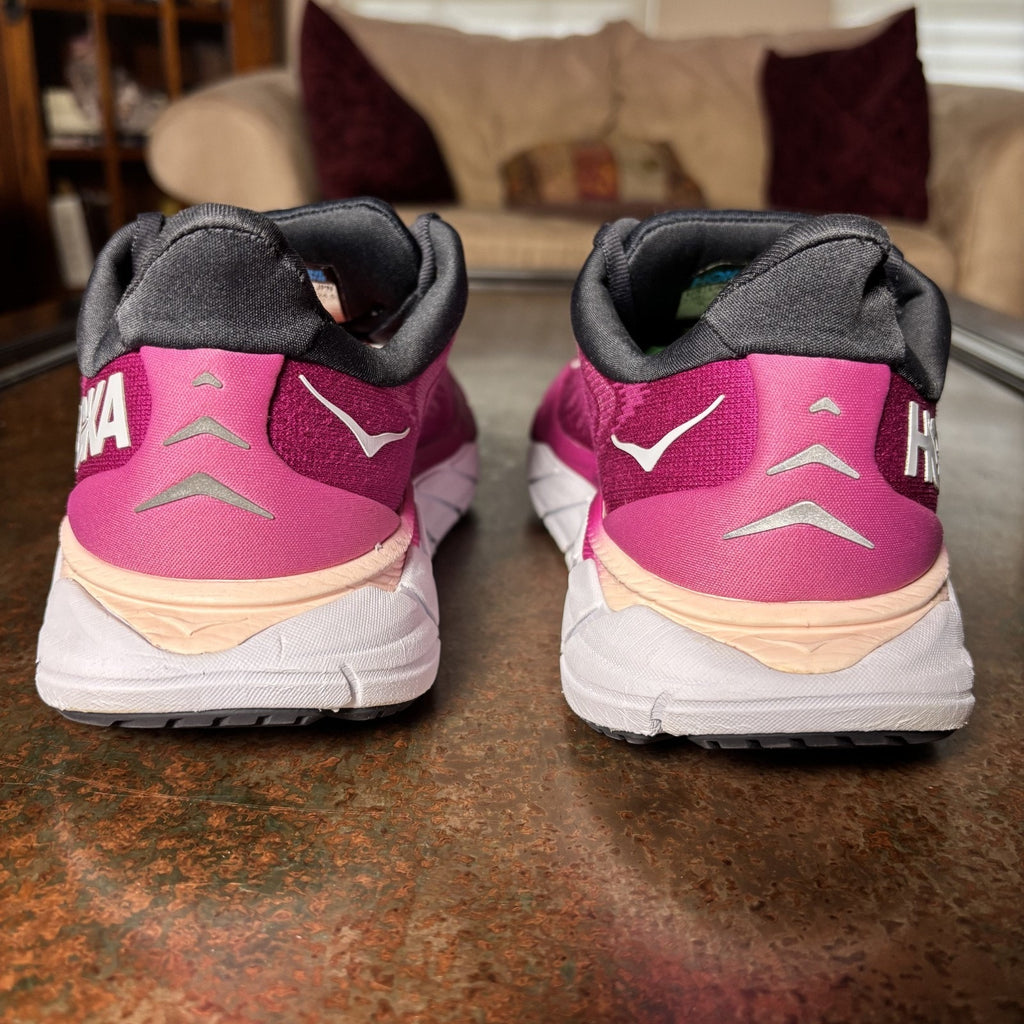 Hoka One One Arahi 6 Women's Size 7.5 Pink Athletic Road Running Shoes Sneakers