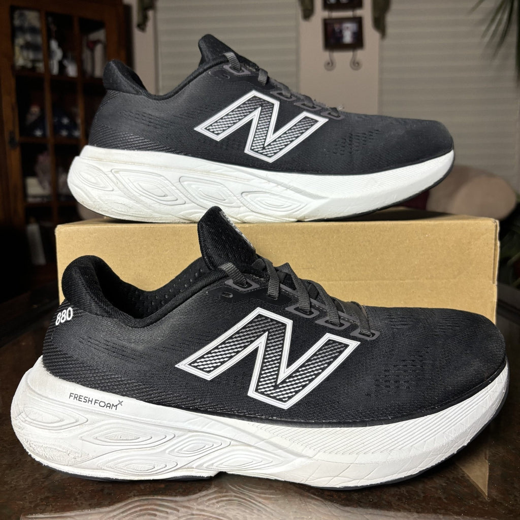 New Balance Fresh Foam X 880v15 Shoes Men's 10 Black White Road Running Athletic