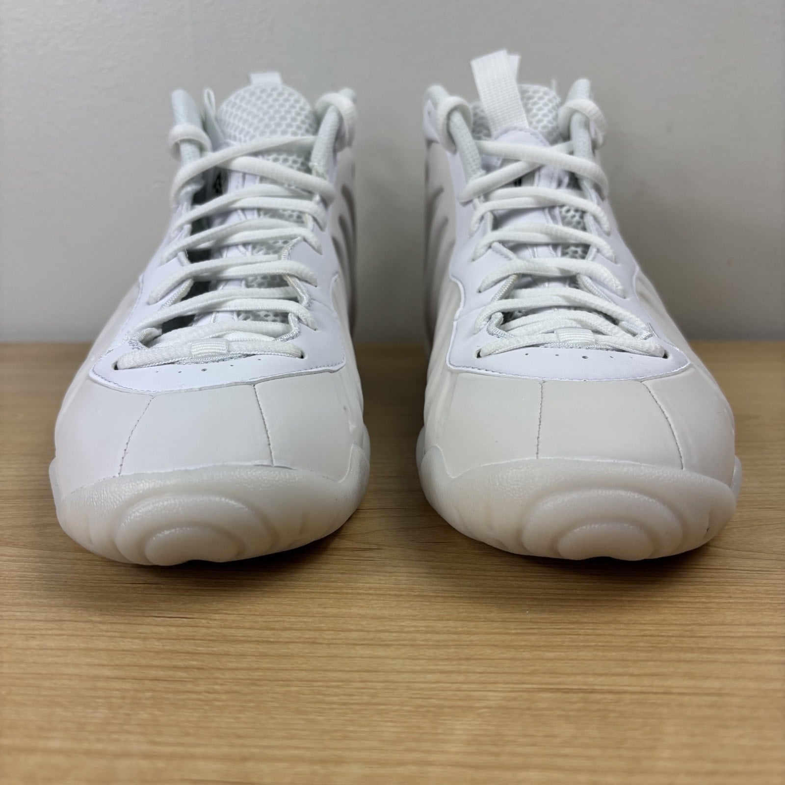 Nike Little Posite One Foamposite Sneakers GS Size 7 Triple White Gym Shoes NEW