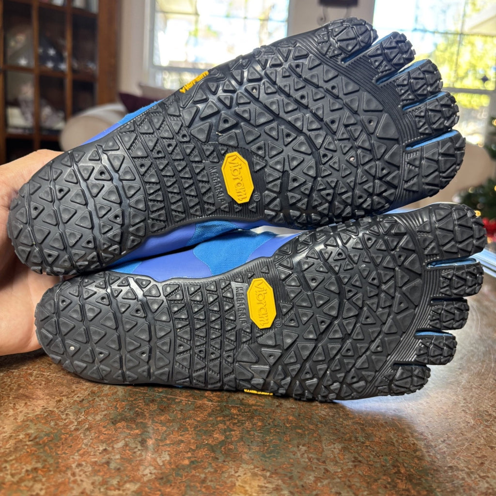 Vibram FiveFingers V-Alpha 19M7102 Shoes Mens Size 8 EU 39 Blue Barefoot Minimal