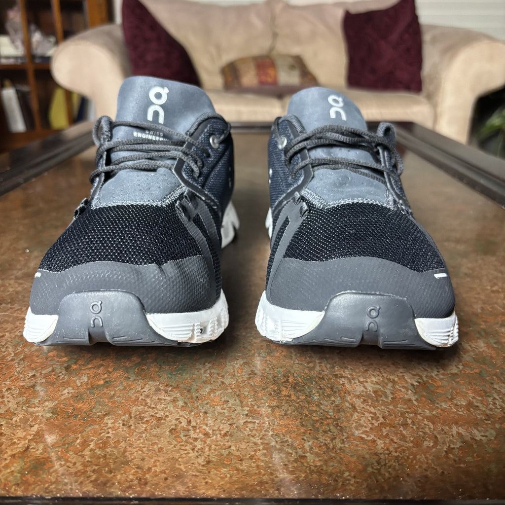 On Cloud 5 Running Shoes Men's 12.5 Black White Road Running Athletic Sneakers